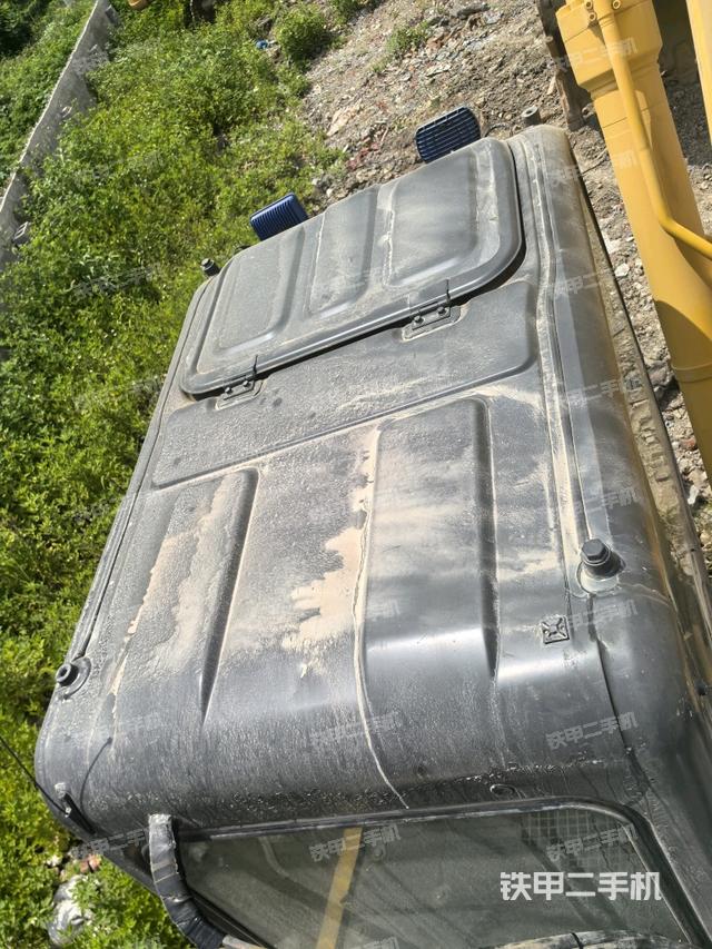 駕駛室頂部俯視(上車部件) 駕駛室頂部俯視(上車部件)