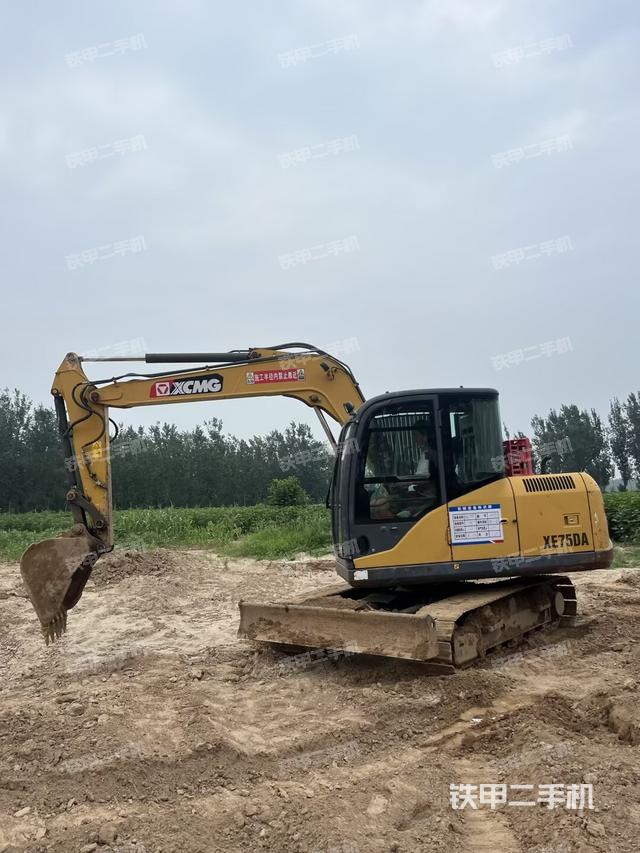 徐工XE75DA挖掘機(jī)