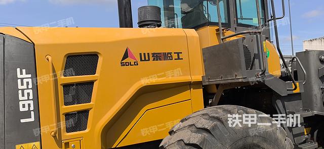 整機(jī)右后45°(整機(jī)外觀及大件) 整機(jī)右后45°(整機(jī)外觀及大件)