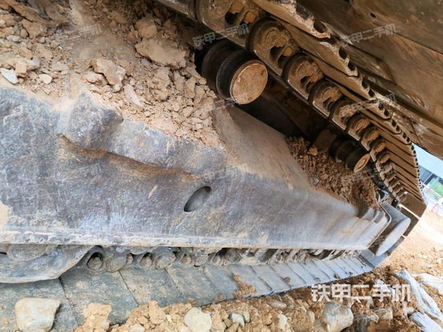 左托鏈輪和鏈筋(行走機(jī)構(gòu)) 左托鏈輪和鏈筋(行走機(jī)構(gòu))