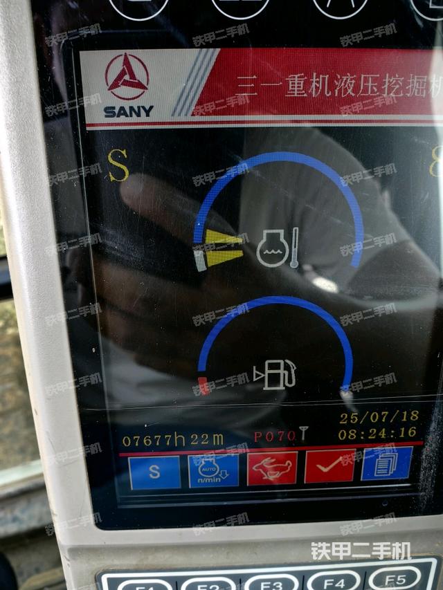 小时表(驾驶室部分) 小时表(驾驶室部分)