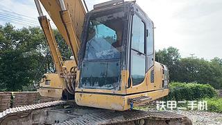 小松PC200-8M0挖掘机实拍图片