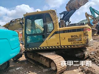 山东临工E6135F挖掘机实拍图片