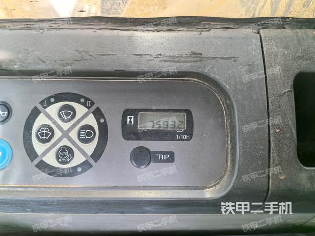 小時(shí)表(駕駛室部分) 小時(shí)表(駕駛室部分)