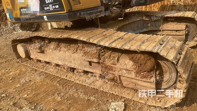 單側履帶整體（整機外觀）