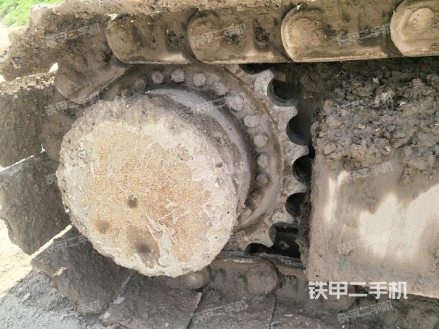 右驅(qū)動(dòng)輪(行走機(jī)構(gòu)) 右驅(qū)動(dòng)輪(行走機(jī)構(gòu))