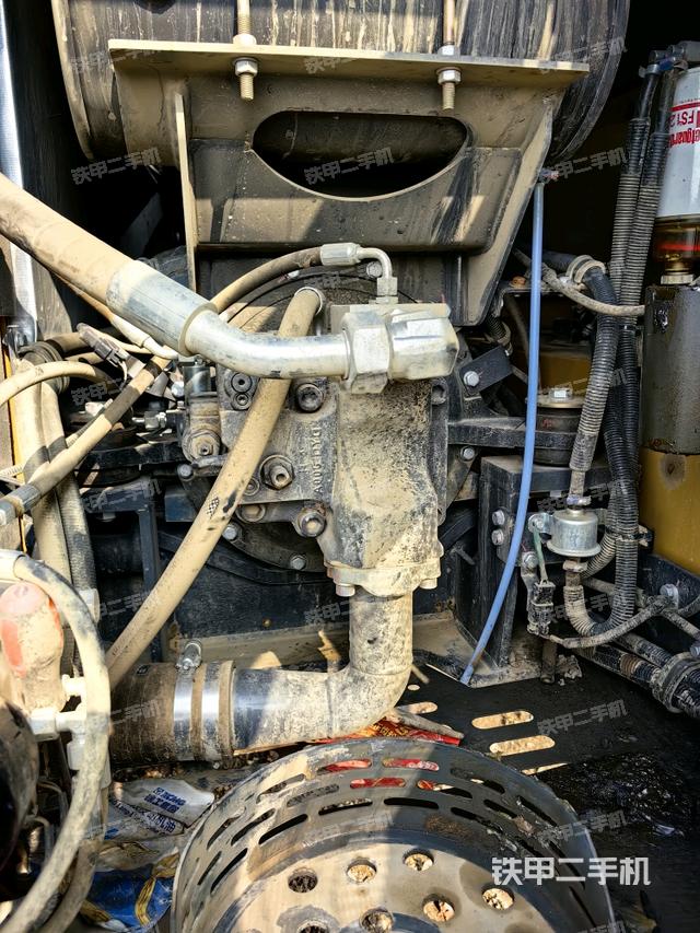 液压泵室(大件舱室) 液压泵室(大件舱室)