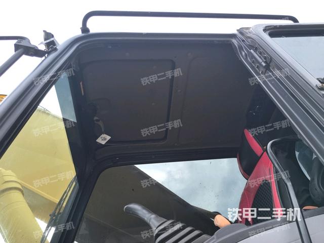 頂棚整體(駕駛室部分) 頂棚整體(駕駛室部分)