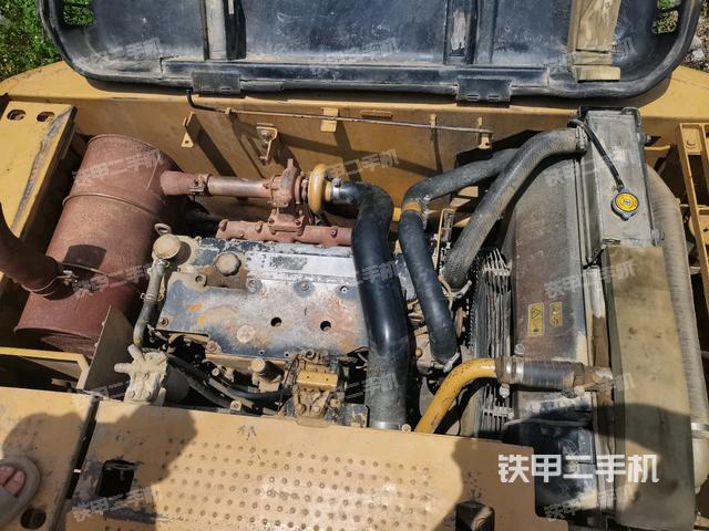 發(fā)動機(jī)室(上車部件) 發(fā)動機(jī)室(上車部件)