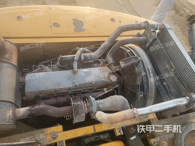 發(fā)動機(設備外觀及核心部件) 發(fā)動機(設備外觀及核心部件)