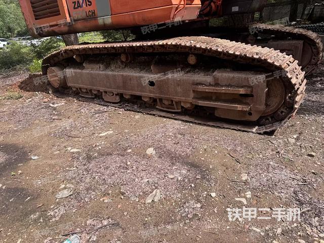 右侧行走马达盖板(行走机构) 右侧行走马达盖板(行走机构)