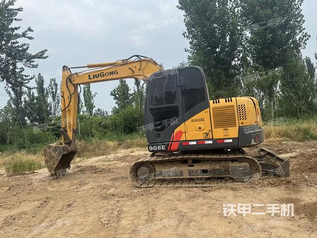 柳工CLG908D挖掘机
