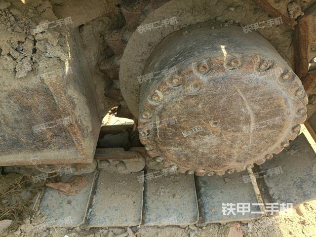 左驅(qū)動(dòng)輪(行走機(jī)構(gòu)) 左驅(qū)動(dòng)輪(行走機(jī)構(gòu))