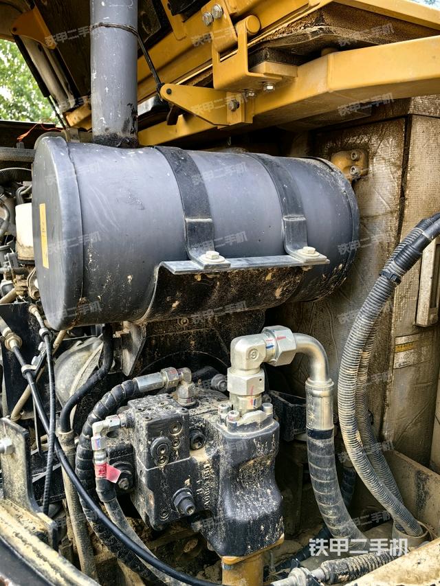 液压泵室（大件舱室）