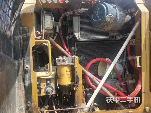空濾倉整體(大件艙室) 空濾倉整體(大件艙室)