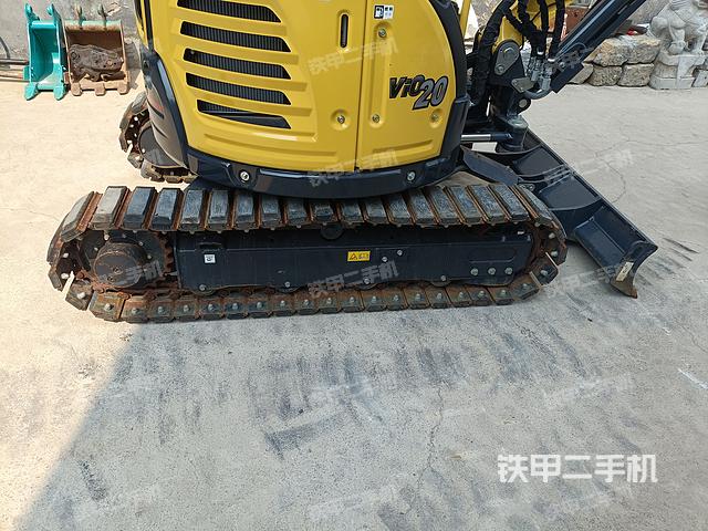 单侧履带整体（整机外观）