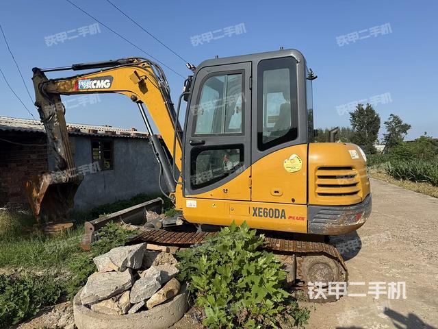 整機(jī)右后45°（整機(jī)外觀）