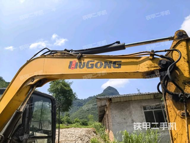 小臂整體右前(工作和回轉(zhuǎn)裝置) 小臂整體右前(工作和回轉(zhuǎn)裝置)