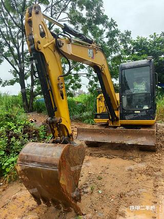 卡特彼勒CAT®305.5E2 小型液压挖掘机实拍图片