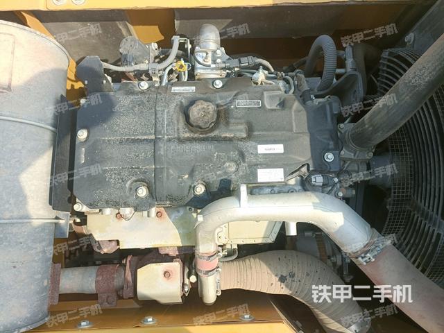 發(fā)動(dòng)機(jī)室(上車部件) 發(fā)動(dòng)機(jī)室(上車部件)