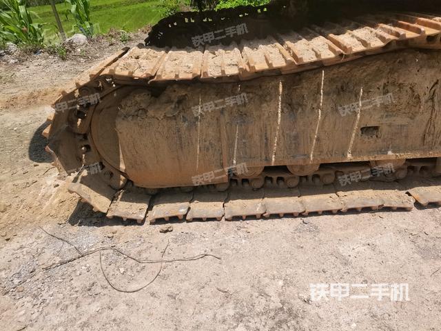 左驅(qū)動輪(行走機(jī)構(gòu)) 左驅(qū)動輪(行走機(jī)構(gòu))