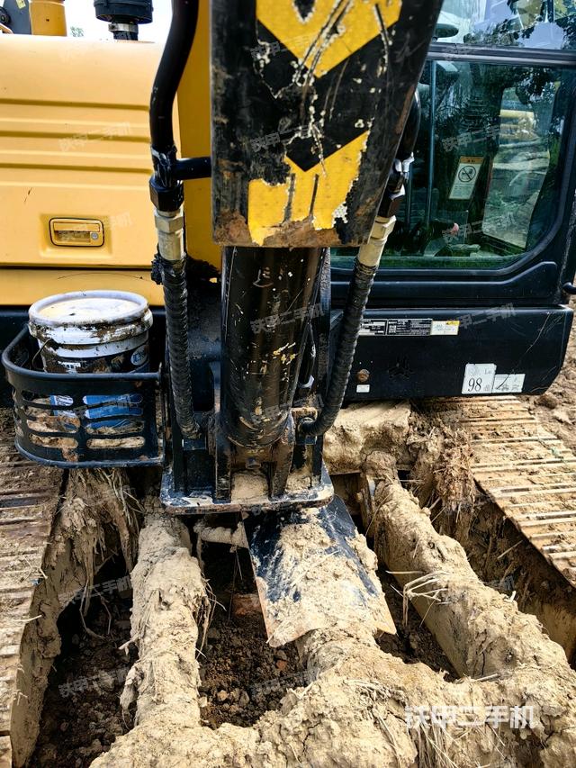 大臂根部 斜（工作和回转装置）