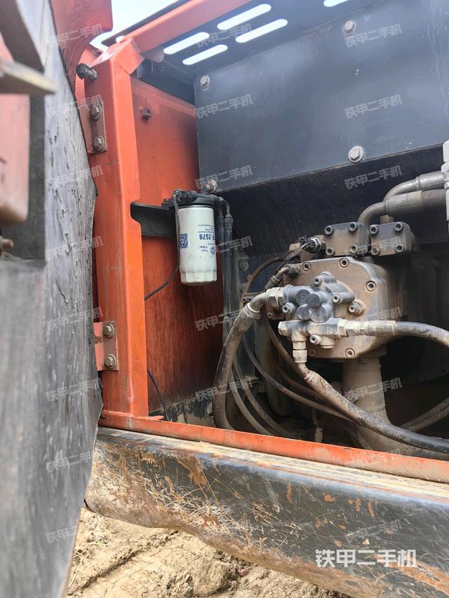液压泵室(大件舱室) 液压泵室(大件舱室)