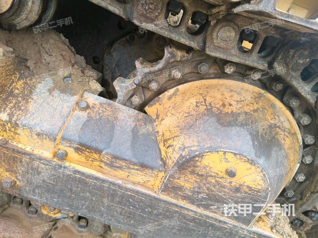 左驅(qū)動輪(推土機(jī)底盤及工作裝置) 左驅(qū)動輪(推土機(jī)底盤及工作裝置)