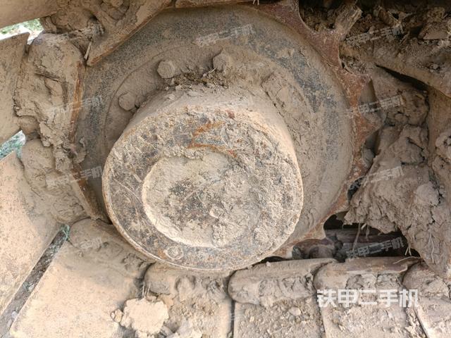 右驱动轮(行走机构) 右驱动轮(行走机构)
