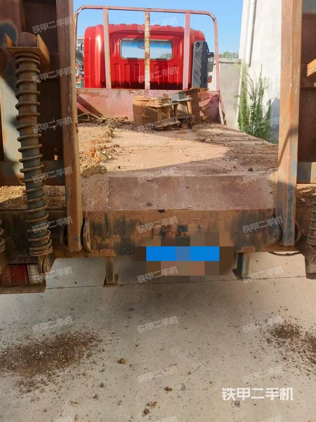 整機(jī)左側(cè)(設(shè)備外觀及核心部件) 整機(jī)左側(cè)(設(shè)備外觀及核心部件)
