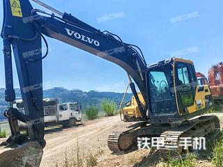 沃尔沃EC120D挖掘机实拍图片