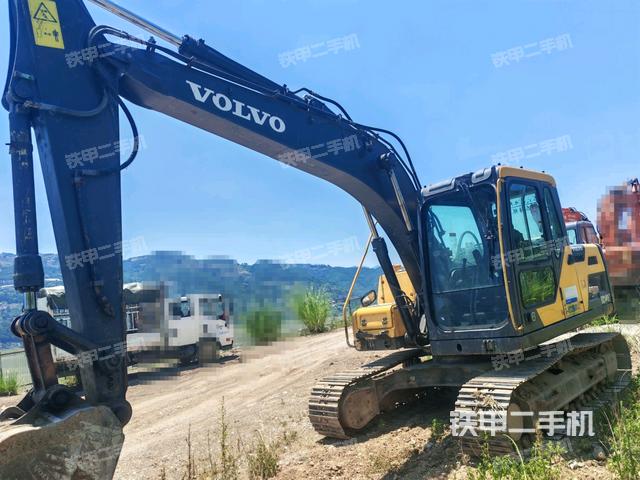 沃爾沃EC120D挖掘機