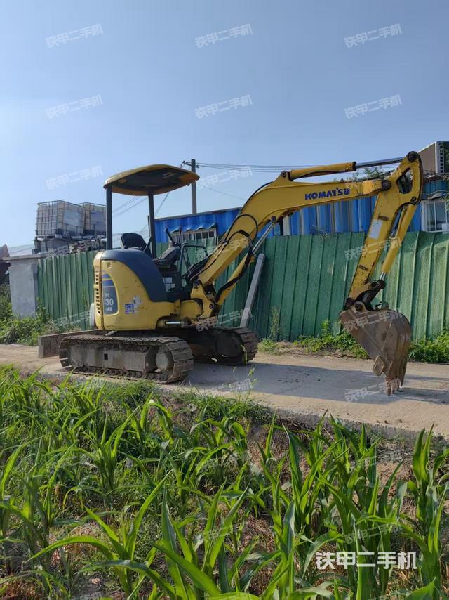 整機(jī)右后45°(整機(jī)外觀) 整機(jī)右后45°(整機(jī)外觀)