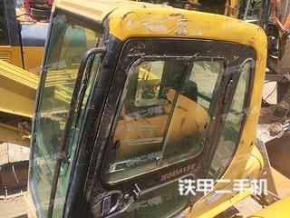小松PC60-7挖掘机实拍图片