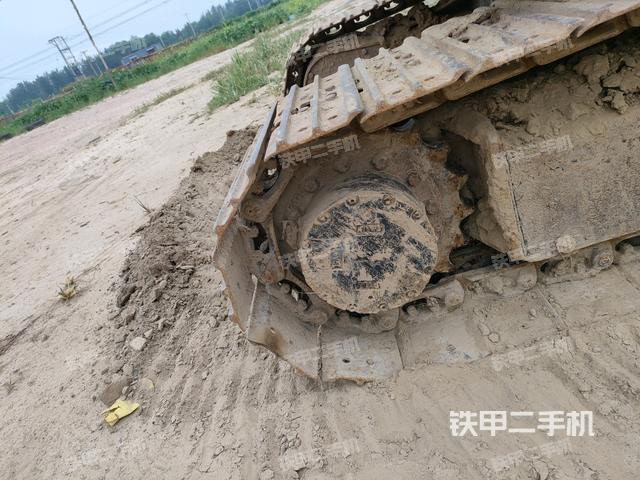 右驅(qū)動(dòng)輪(行走機(jī)構(gòu)) 右驅(qū)動(dòng)輪(行走機(jī)構(gòu))