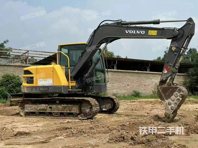 整機(jī)右后45°(整機(jī)外觀) 整機(jī)右后45°(整機(jī)外觀)