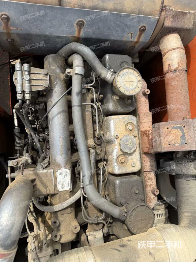 發(fā)動機(jī)整體俯視(整機(jī)外觀) 發(fā)動機(jī)整體俯視(整機(jī)外觀)