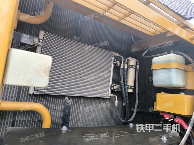 电瓶(大件舱室) 电瓶(大件舱室)