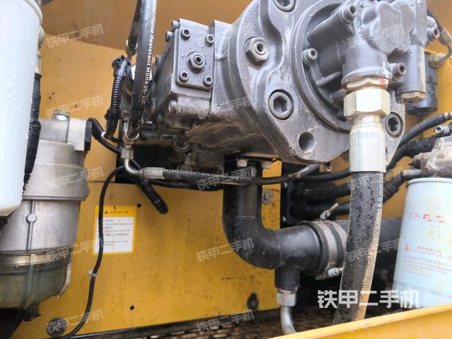 散热器正面(大件舱室) 散热器正面(大件舱室)