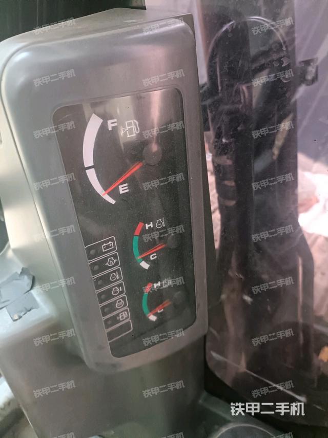小时表(驾驶室部分) 小时表(驾驶室部分)