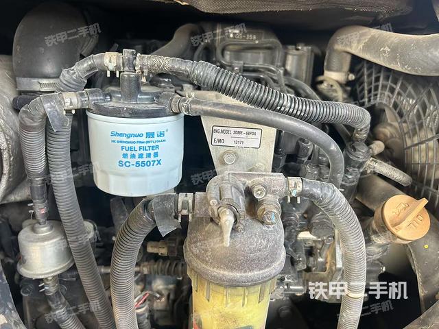 發(fā)動(dòng)機(jī)整體俯視(整機(jī)外觀) 發(fā)動(dòng)機(jī)整體俯視(整機(jī)外觀)