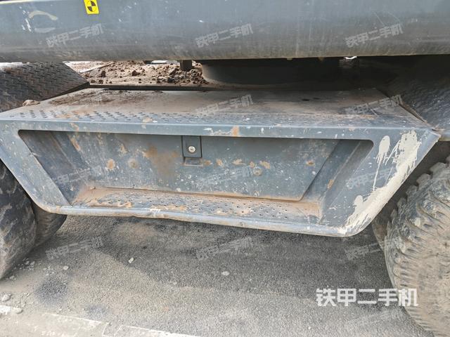 右托链轮+链筋(行走机构) 右托链轮+链筋(行走机构)