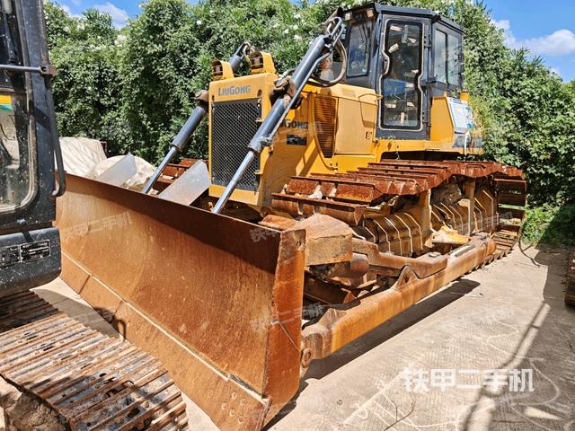 柳工CLGB161CL推土機(jī)