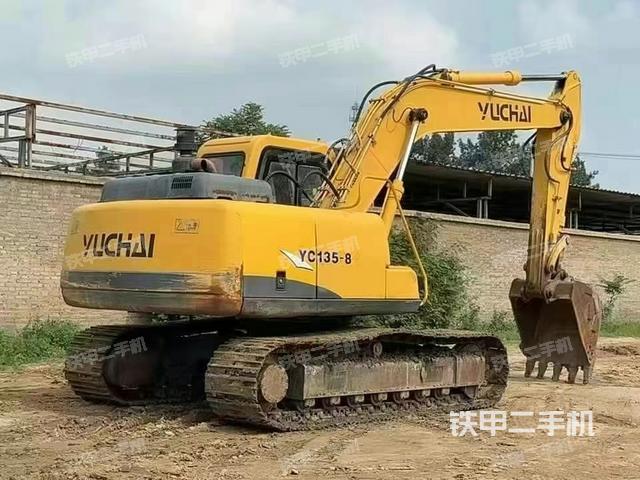 整機(jī)右后45°(整機(jī)外觀) 整機(jī)右后45°(整機(jī)外觀)