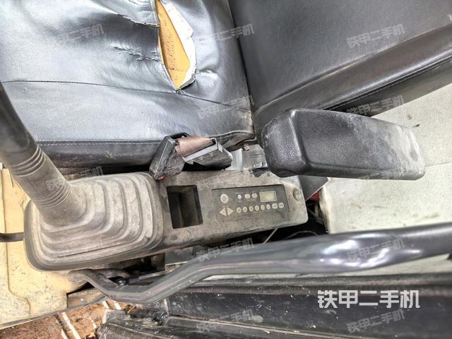 小時表(駕駛室部分) 小時表(駕駛室部分)