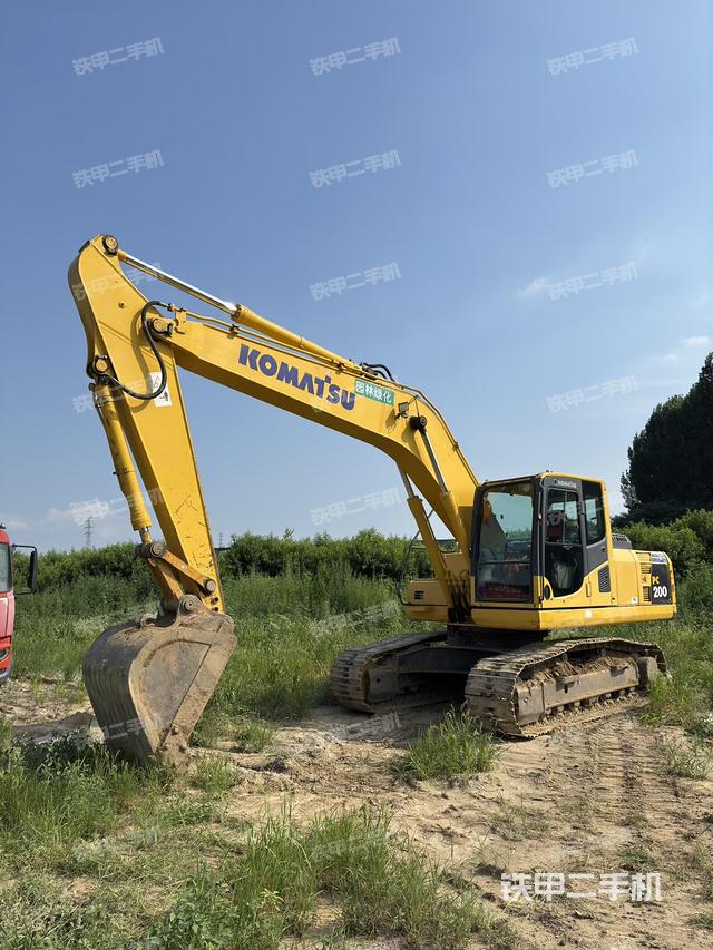 小松PC200-8M0挖掘機