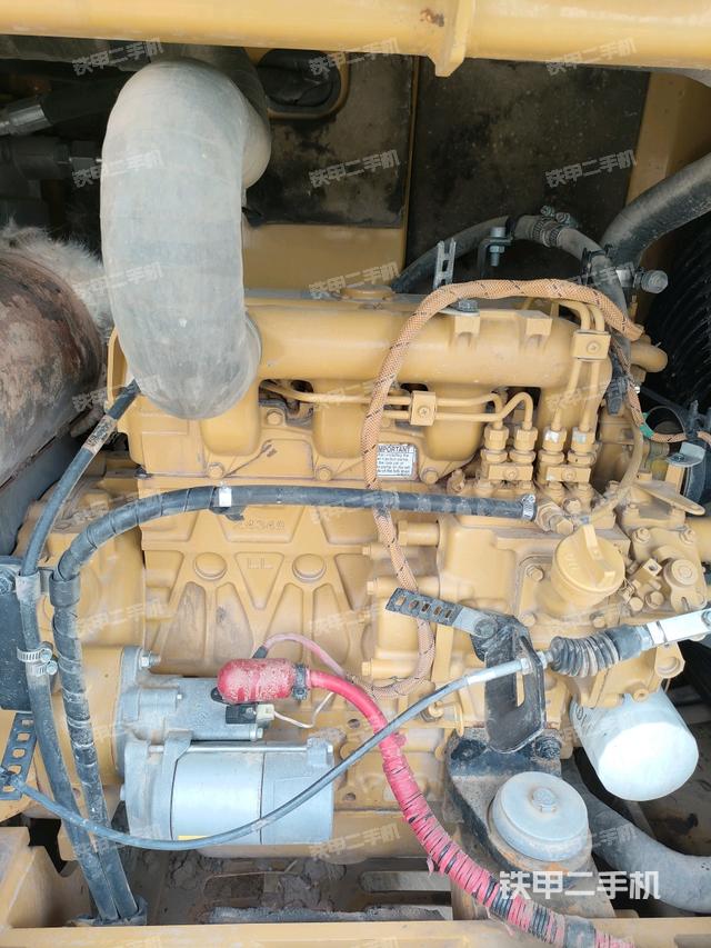 發(fā)動(dòng)機(jī)室(上車部件) 發(fā)動(dòng)機(jī)室(上車部件)