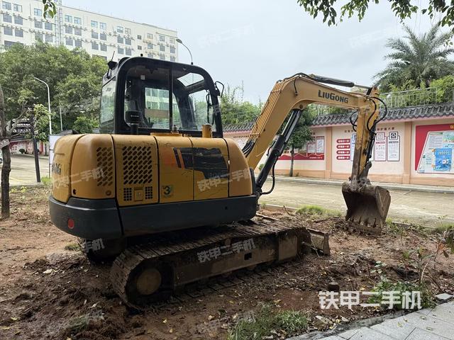 整机右后45°（整机外观）