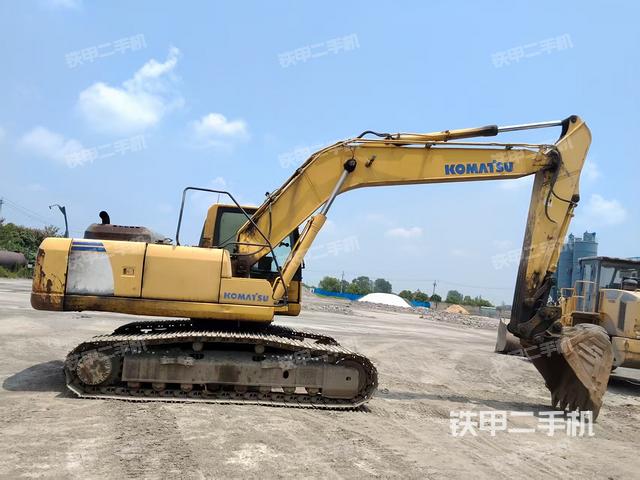 整機(jī)右后45°(整機(jī)外觀) 整機(jī)右后45°(整機(jī)外觀)