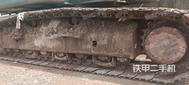 单侧履带整体（整机外观）